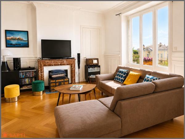 Superbe appartement haussmannien de 185m2