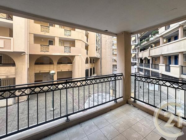 Appartement à vendre  2 pièces - 30,20 m2 CANNES LA BOCCA - 06