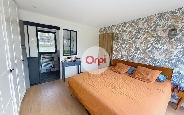 Maison à vendre    4 pièces •  Theix