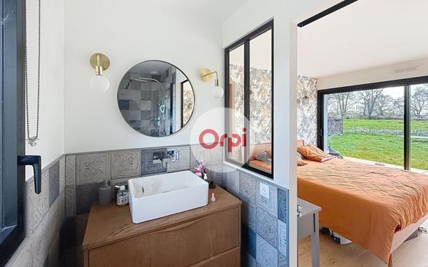 Maison à vendre    4 pièces •  Theix