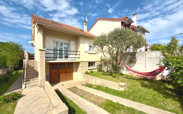 Maison à vendre    5 pièces • 102,43 m2 Épinay-sur-Seine