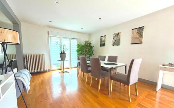 Maison à vendre    5 pièces • 102,43 m2 Épinay-sur-Seine