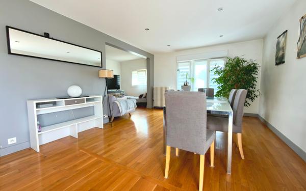 Maison à vendre    5 pièces • 102,43 m2 Épinay-sur-Seine