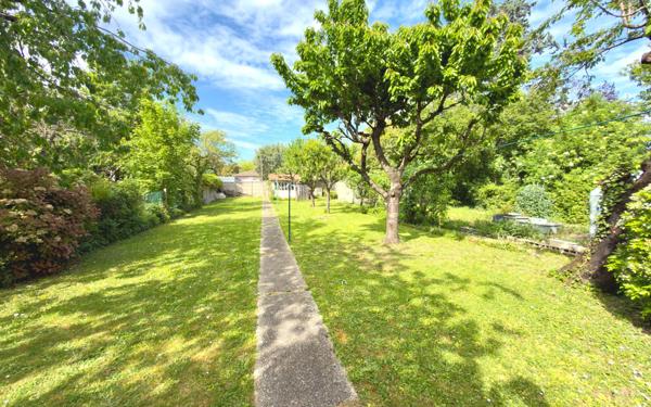 Maison à vendre    5 pièces • 102,43 m2 Épinay-sur-Seine