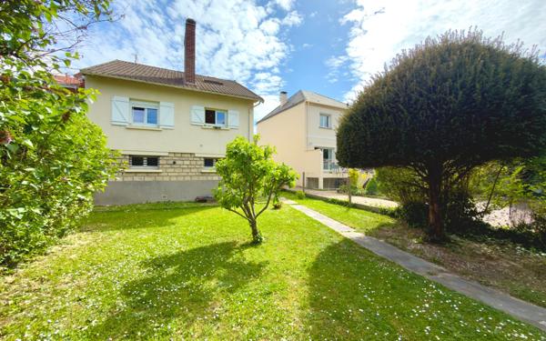 Maison à vendre    5 pièces • 102,43 m2 Épinay-sur-Seine