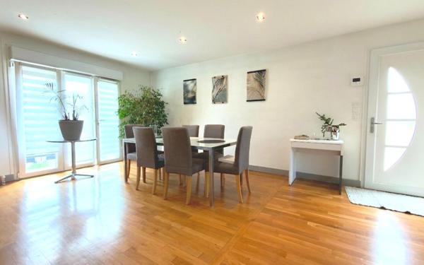 Maison à vendre    5 pièces • 102,43 m2 Épinay-sur-Seine