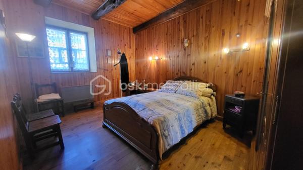 Maison traditionnelle de 275 m²