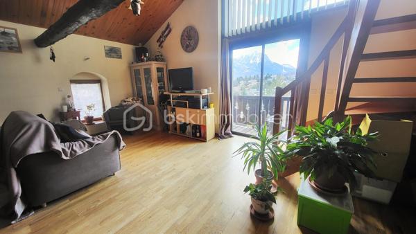 Maison traditionnelle de 275 m²