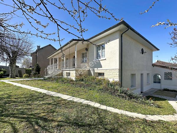 MAISON FAMILIALE D'EXCEPTION ? VOLUMES ? LUMINOSITÉ ? POTENTIEL ÉVOLUTIF ? BUXEROLLES