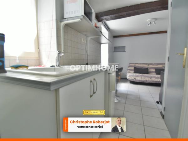 A vendre Studio - idéal investisseur - vente d'un T2 en parallèle dans la même copropriété