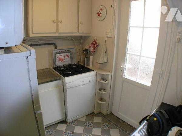 Quartier des cordiers jolie Maison de ville vendu meublée et comprenant au rez-de-chaussée : sé...