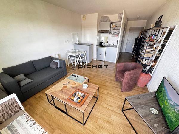 Appartement 1 pièce 27 m² LORMONT - 33310