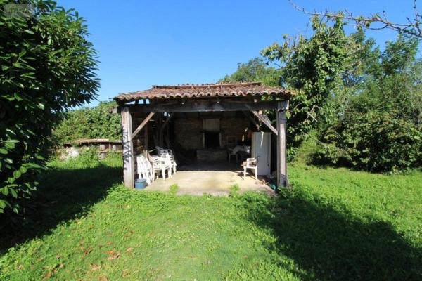 Maison à vendre à Brizambourg en Charente-Maritime (17770), ref : 17111-614