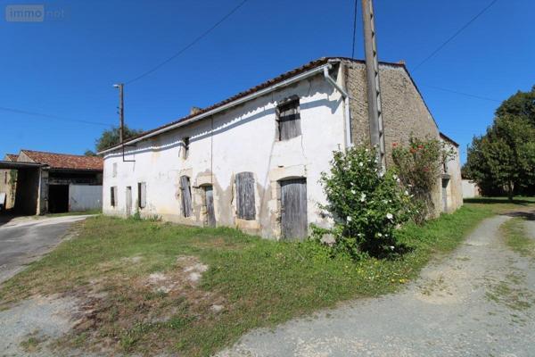 Maison à vendre à Brizambourg en Charente-Maritime (17770), ref : 17111-614