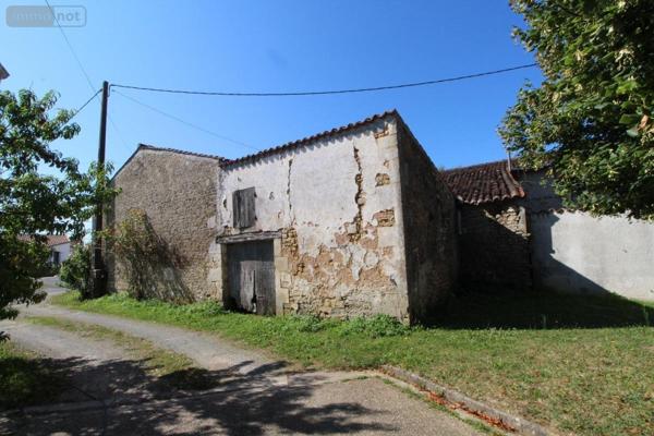 Maison à vendre à Brizambourg en Charente-Maritime (17770), ref : 17111-614