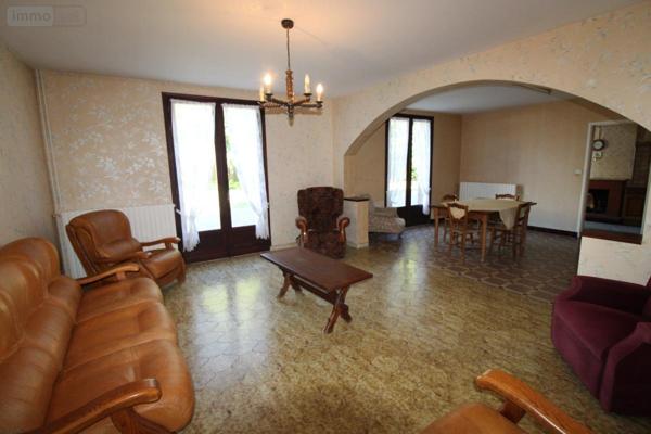 Maison à vendre à Brizambourg en Charente-Maritime (17770), ref : 17111-614