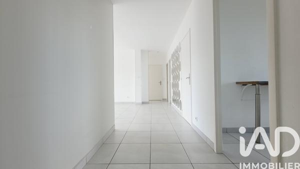 Appartement à vendre 4 pièces 74,76 m² Échirolles