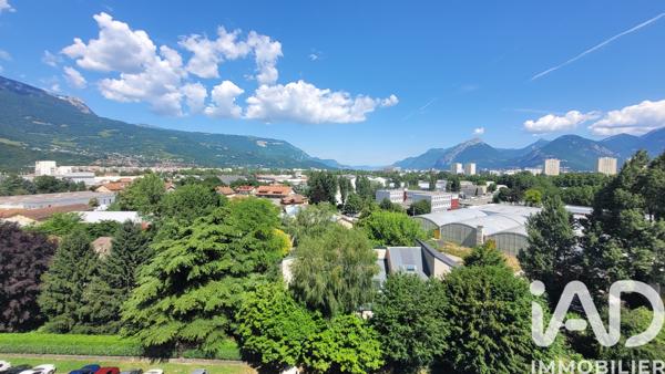 Appartement à vendre 4 pièces 74,76 m² Échirolles