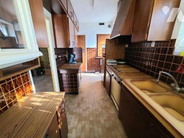 Maison de Village sur 3 niveaux.