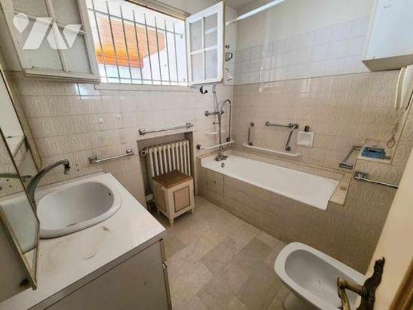 Maison de Village sur 3 niveaux.