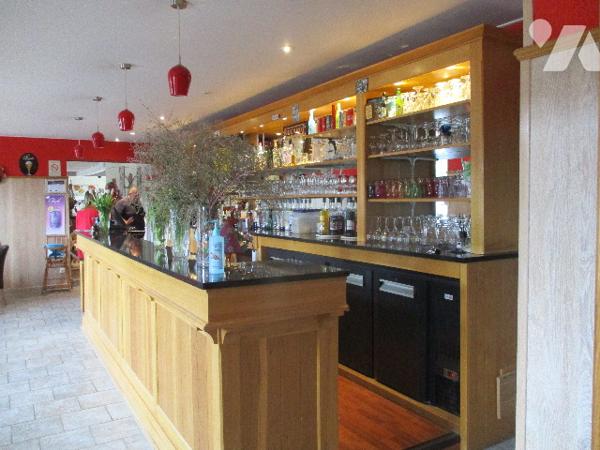 REGION SAINT OMER : A céder fonds de commerce et murs d'un café brasserie restaurant