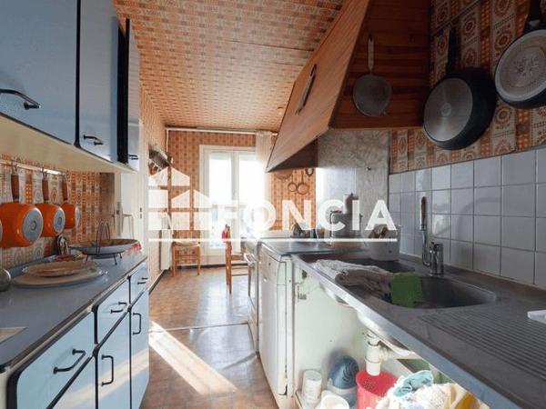 À vendre Appartement 6 pièces 109 m² - Dammarie-les-lys 77190