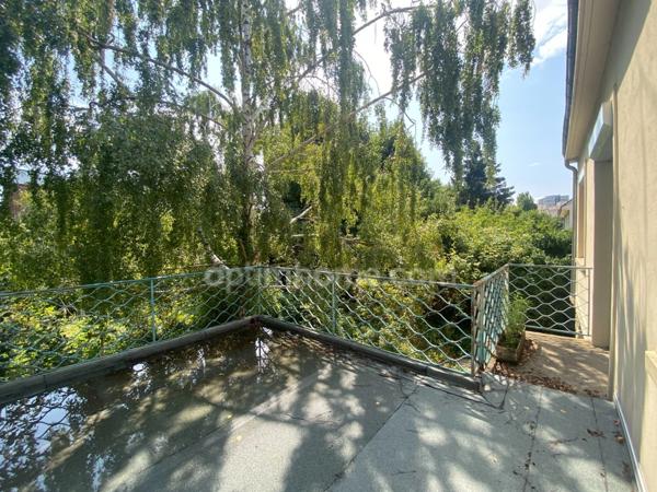 Gros potentiel – Maison 1950 avec jardin – À 2 min du métro Barbara