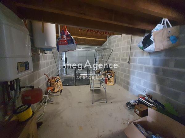 Maison à SAINT-JEAN-D'ANGELY, 17400 - 4 pièces 95m²