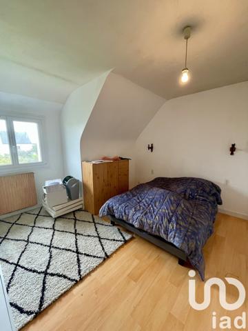 Maison traditionnelle 5 pièces de 117 m² à Plozévet (29710)