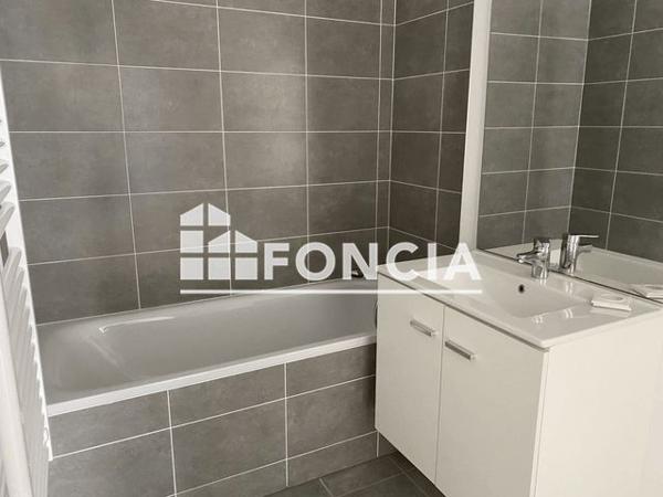 Location Appartement 3 pièces 57.9 m² - 46 BOULEVARD D'AMBROISE PARE Amiens 80000