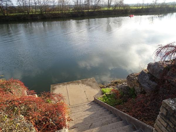 Maison Arc Les Gray 8 pièce(s) 234 m2