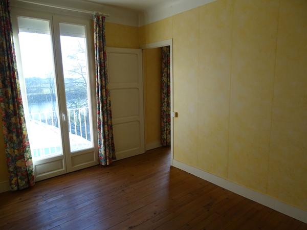 Maison Arc Les Gray 8 pièce(s) 234 m2