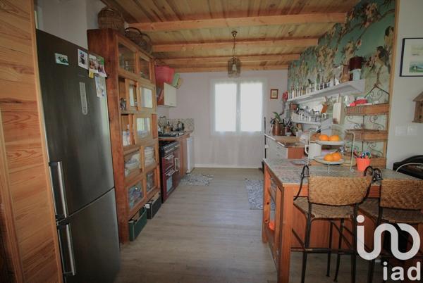 Maison 5 pièces de 140 m² à Inzinzac-Lochrist (56650)