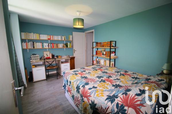 Maison 5 pièces de 140 m² à Inzinzac-Lochrist (56650)