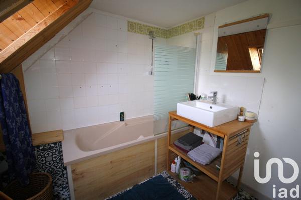 Maison 5 pièces de 140 m² à Inzinzac-Lochrist (56650)