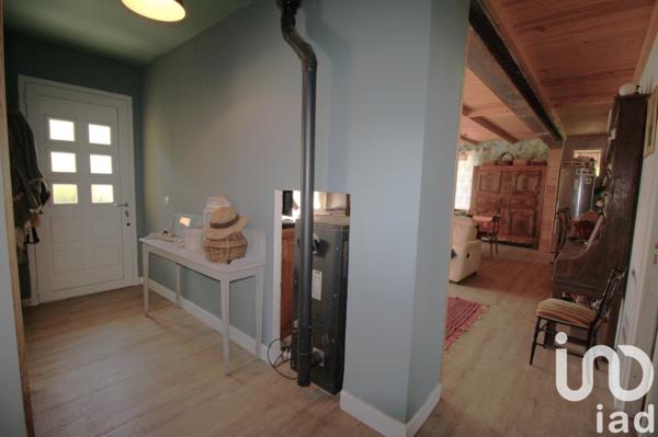 Maison 5 pièces de 140 m² à Inzinzac-Lochrist (56650)