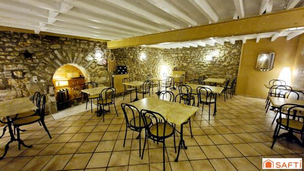 Belle immeuble au coeur d'un village champenois