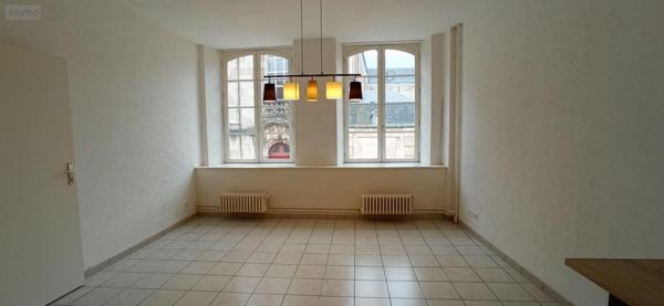Appartement à louer à Langres en Haute-Marne (52200), ref : 52020-60