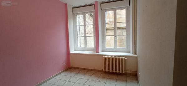 Appartement à louer à Langres en Haute-Marne (52200), ref : 52020-60