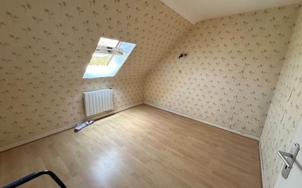 Maison à vendre    4 pièces •  Porspoder