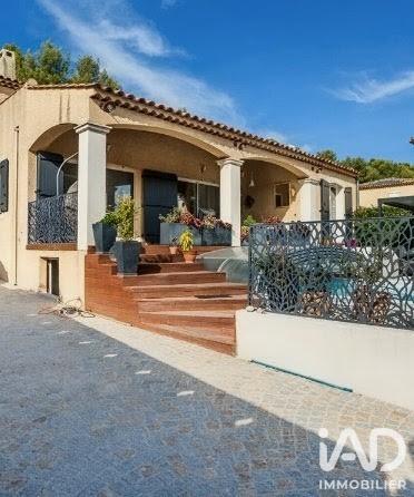 Maison à vendre 7 pièces 180 m² Ensuès-la-Redonne