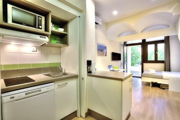 INVESTISSEMENT LOCATIF – La Colle-sur-Loup – Résidence Tourisme Belambra Clubs « Les Terrasses de St Paul de Vence » - 8,04 % de rentabilité