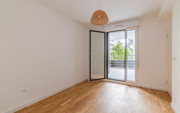 Appartement à vendre    2 pièces • 44,84 m2 Joinville-le-Pont