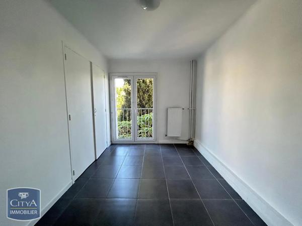 Appartement à louer 3 pièces 55.6m² Marseille 13e Arrondissement (13013)