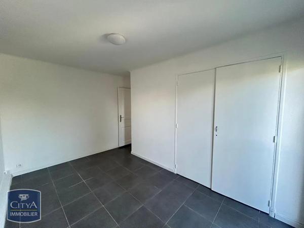 Appartement à louer 3 pièces 55.6m² Marseille 13e Arrondissement (13013)