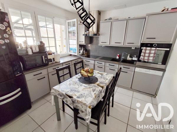 Maison à vendre 5 pièces 95 m² Nemours