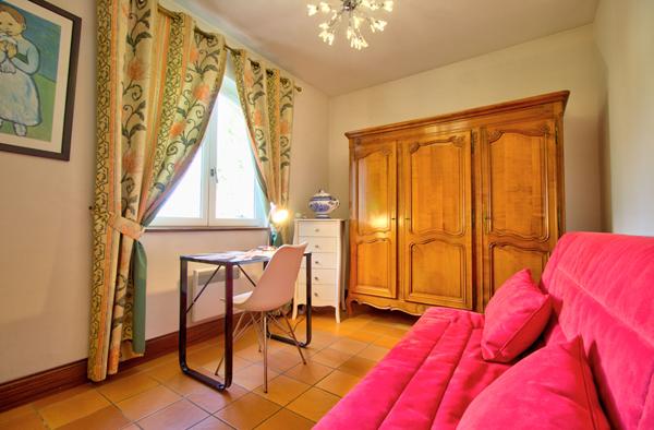 MOIRAX- Très belle maison de charme de 170m2, 5 chambres, piscine, dans un environnement campagne à moins de 10 min d'AGEN