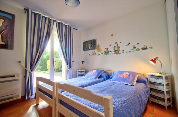 MOIRAX- Très belle maison de charme de 170m2, 5 chambres, piscine, dans un environnement campagne à moins de 10 min d'AGEN