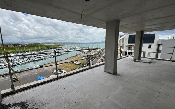 Appartement à vendre    4 pièces • 139 m2 Fort-de-France