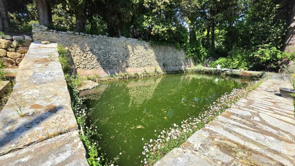 Demeure à FLAYOSC (83780)
